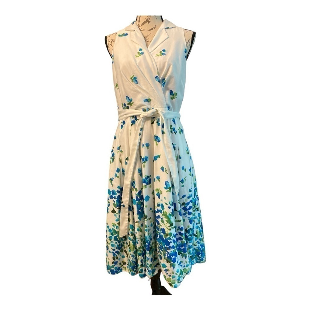 JONES WEAR DRESS, white with blue floral. Faux wrap top, belted, fit & flare. - Picture 2 of 11